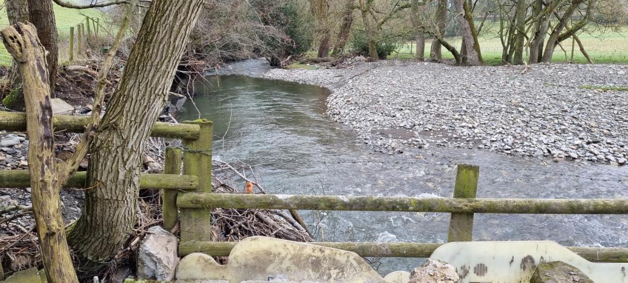 Riverside Cabin In Shropshire Oswestry Kültér fotó