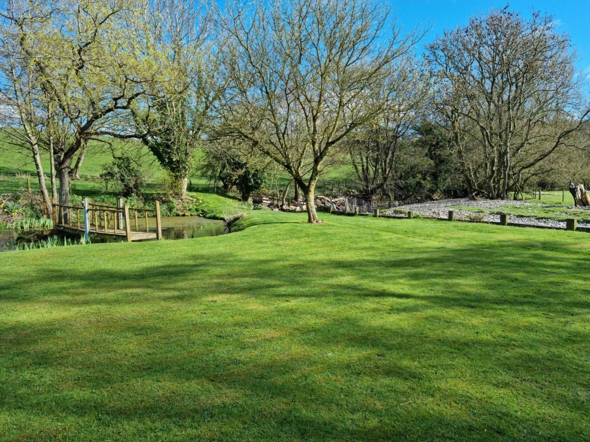 Riverside Cabin In Shropshire Oswestry Kültér fotó